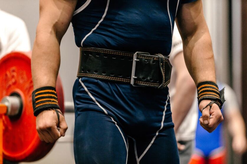 how-tight-should-a-weightlifting-belt-be-anderson-powerlifting